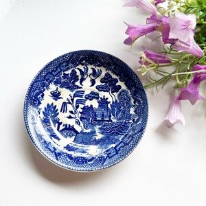 Vintage Blue Willow Bread Plate Blue White Love Birds 6” Round Made in Japan